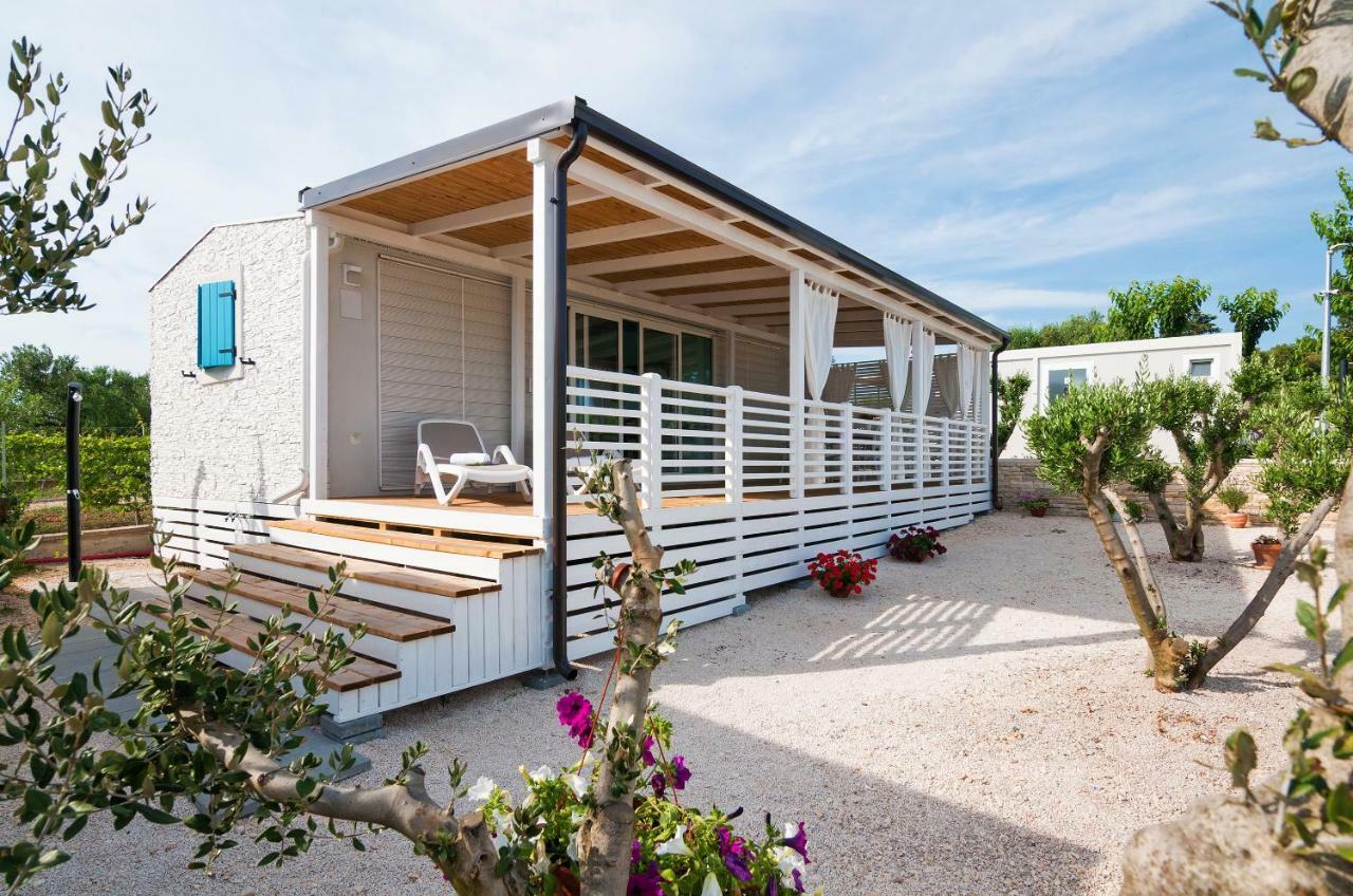 Camp San Antonio Hotel Biograd Na Moru Exterior photo